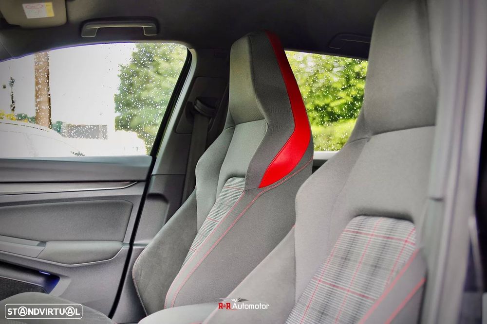 VW Golf 2.0 TSI GTI DSG Performance - 46