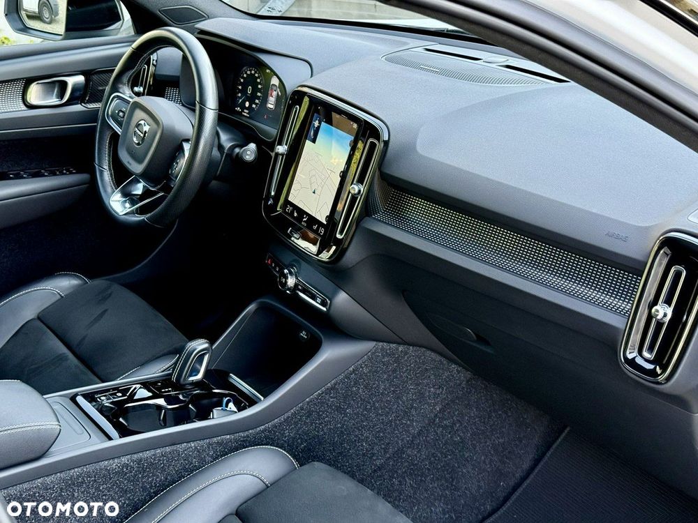 Volvo XC 40 B4 B Geartronic RDesign - 18