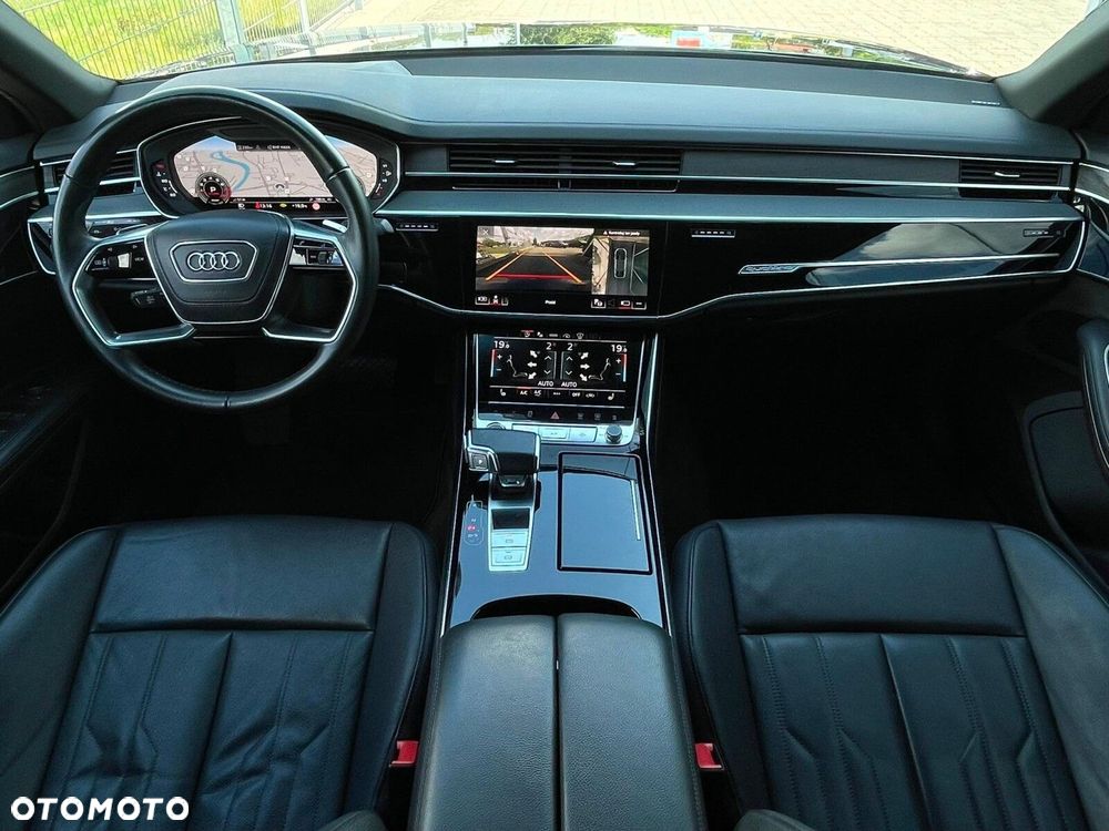 Audi A8 - 16