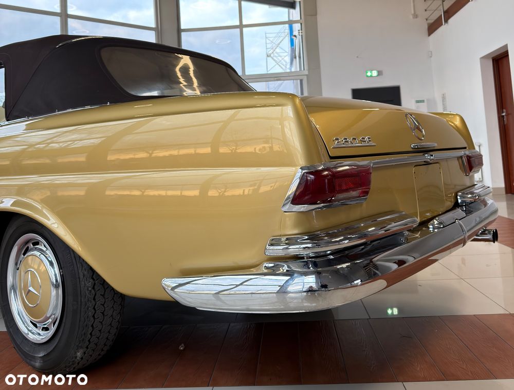 Mercedes-Benz 280 - 5
