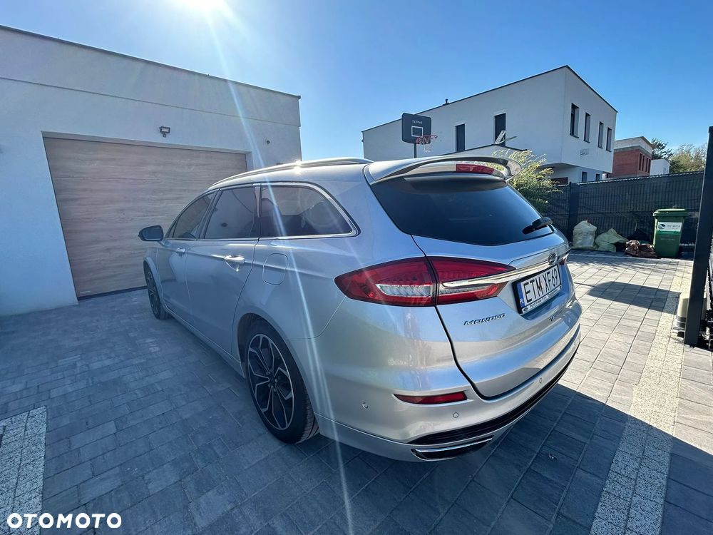 Ford Mondeo - 7
