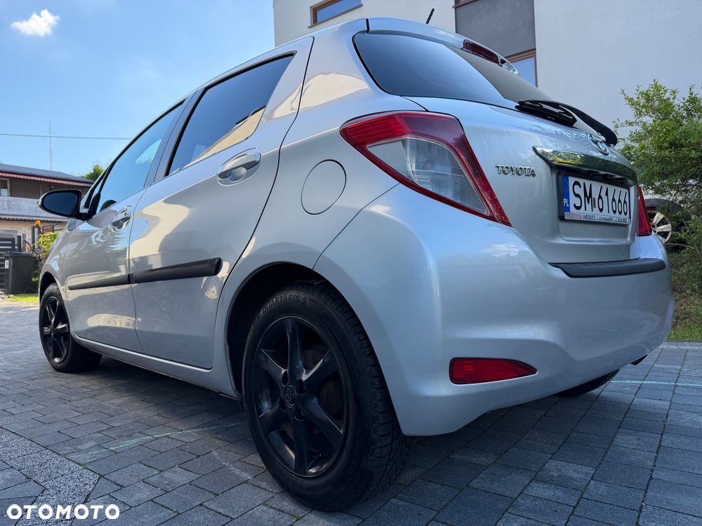 Toyota Yaris 1.33 Active - 1