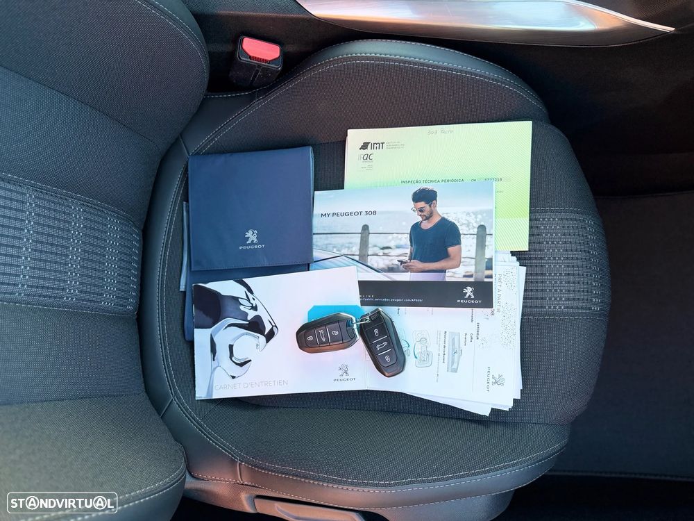 Peugeot 308 1.2 PureTech Allure Pack EAT8 - 12