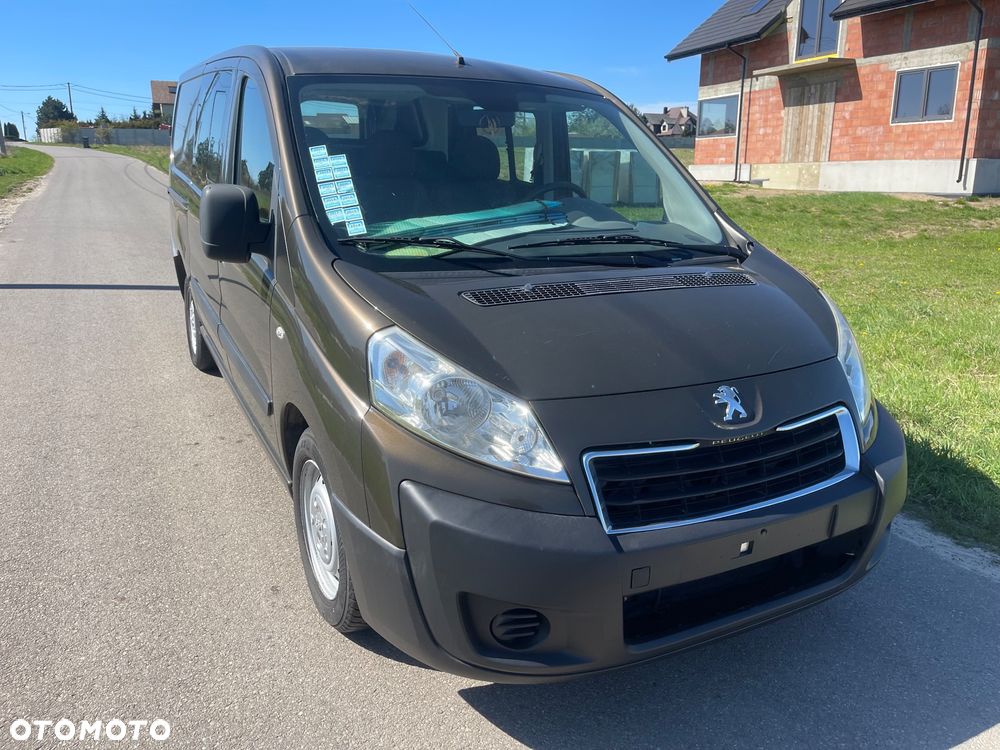 Peugeot Expert - 8
