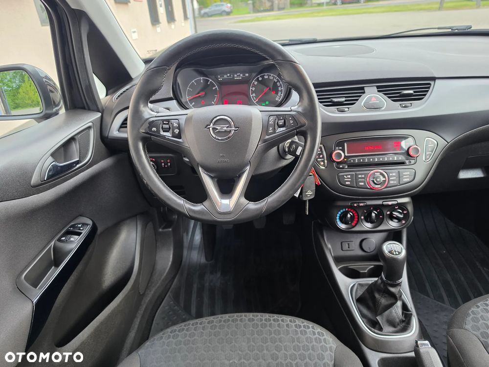 Opel Corsa 1.4 16V Cosmo - 10