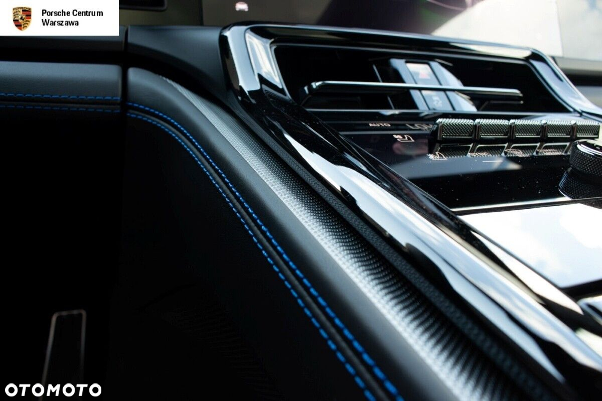 Porsche Panamera - 12