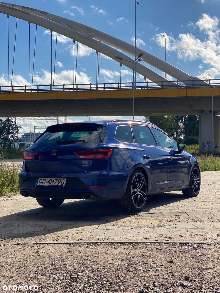 Seat Leon 2.0 TSI Cupra S&S 4Drive DSG - 2