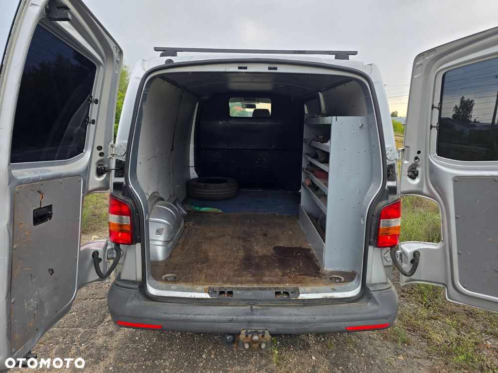 Volkswagen Transporter - 5