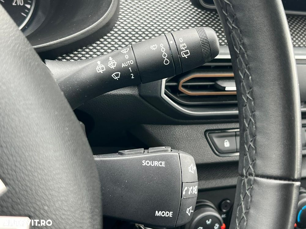 Dacia Sandero TCe 90 MT6 Comfort - 16