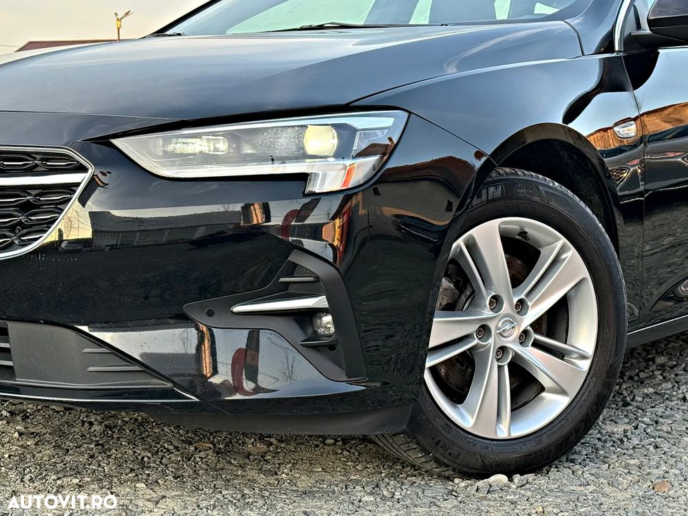 Opel Insignia - 35