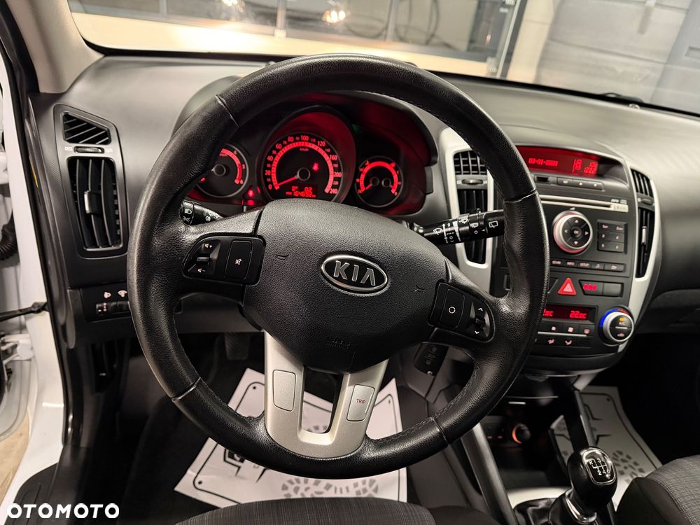 Kia Ceed 1.6 Crdi Comfort + - 13
