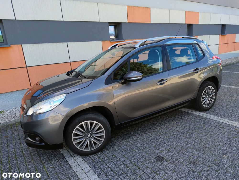 Peugeot 2008 1.2 Pure Tech Allure S&S - 1