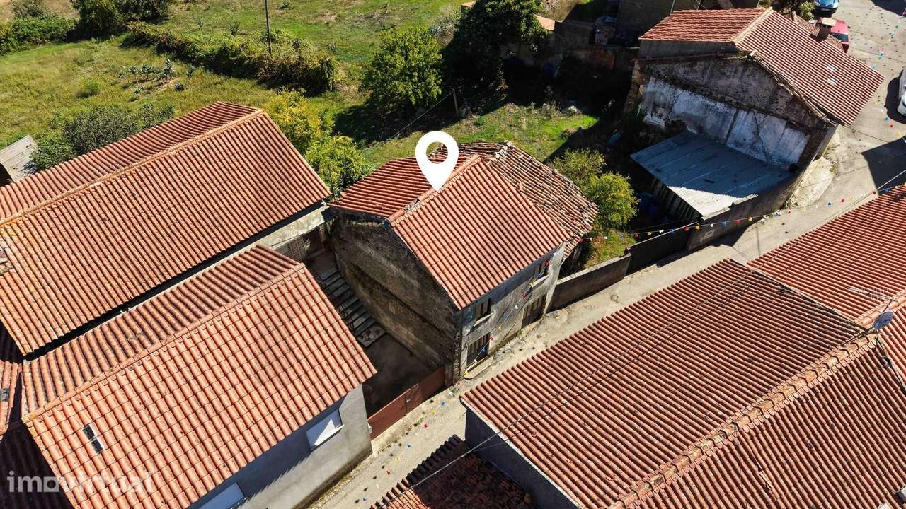 Moradia t2 para recuperar a 15m de Coimbra - Grande imagem: 3/21