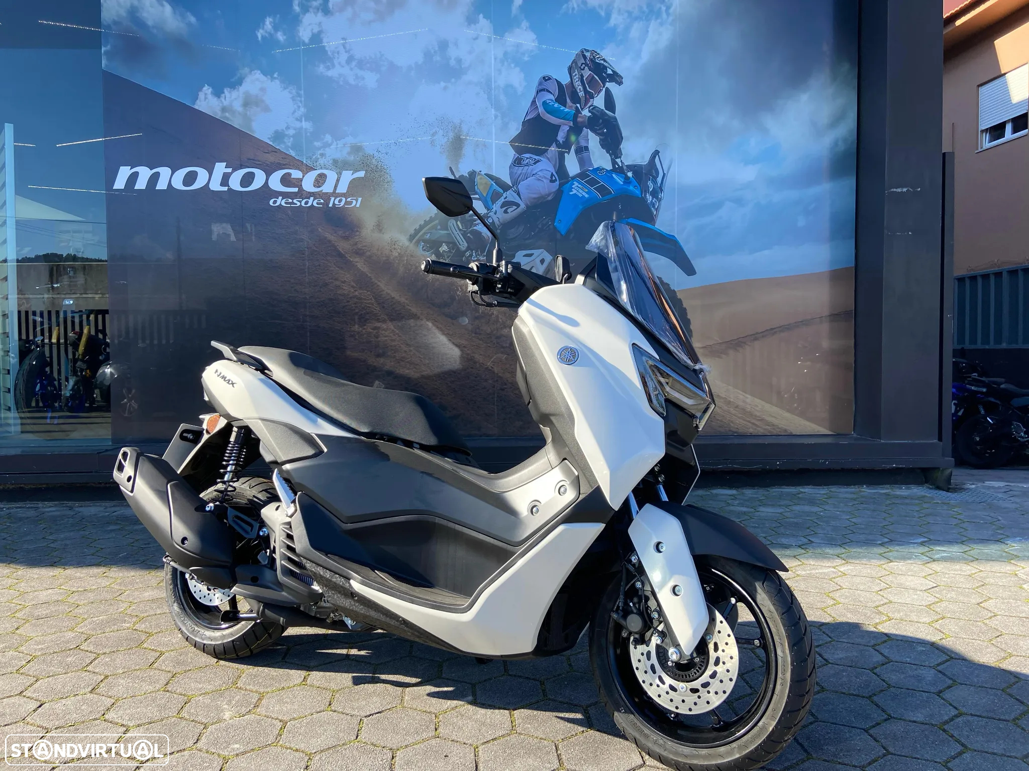 Yamaha NMAX 2025 - 17