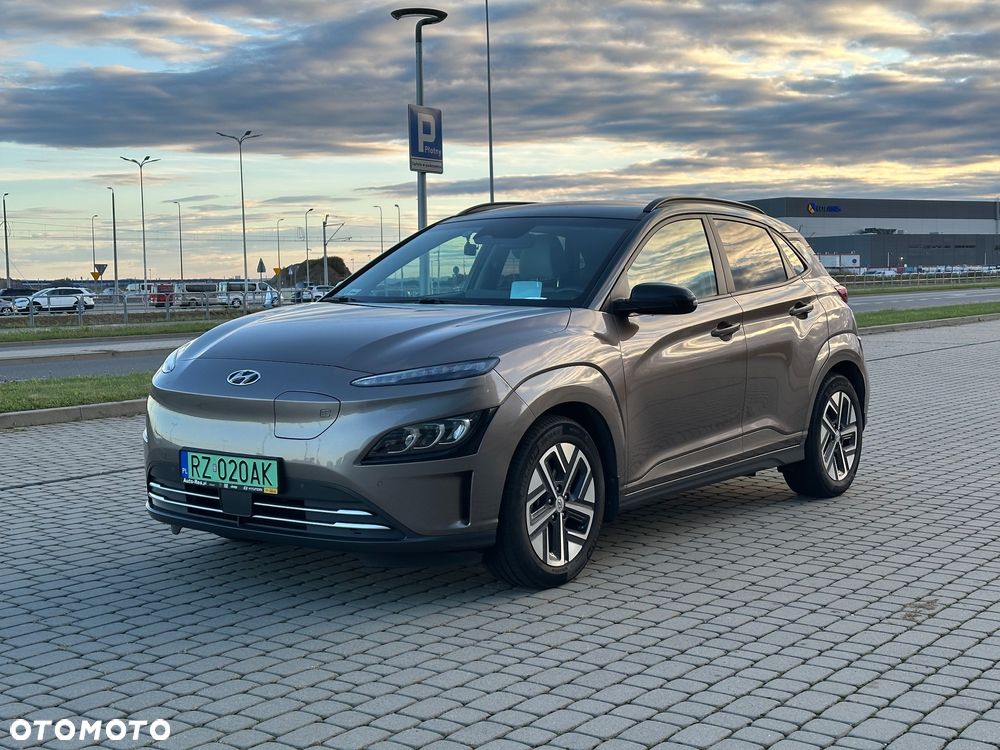 Hyundai Kona Electric 64kWh Platinum - 1