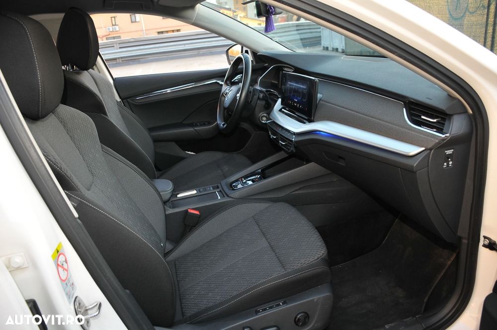 Skoda Octavia 2.0 TDI DSG Tour - 3