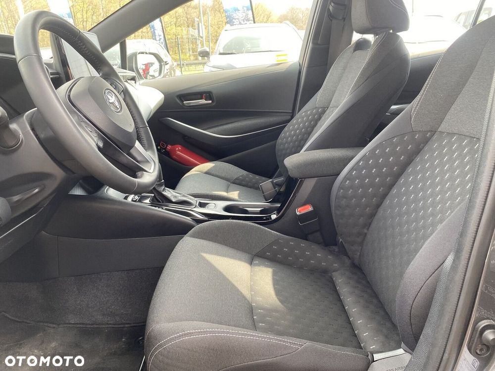 Toyota Corolla 1.8 Hybrid Comfort - 13