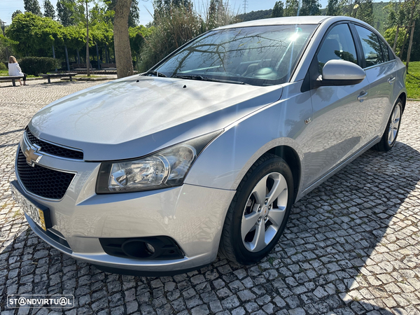 Chevrolet Cruze 2.0 LT