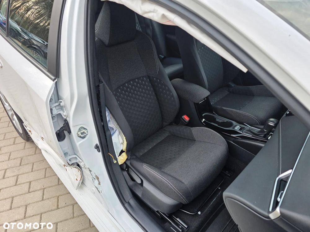 Toyota Corolla 1.8 Hybrid GPF Comfort - 15