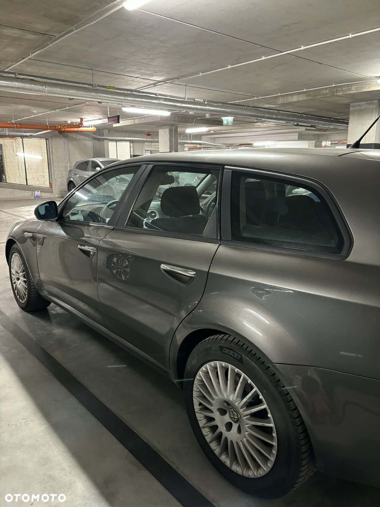 Alfa Romeo 159 1.9 JTDM 16V DPF - 7