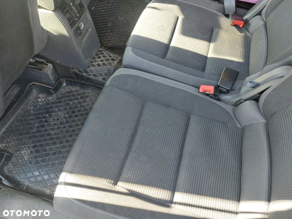 Volkswagen Touran 1.6 Freestyle - 5