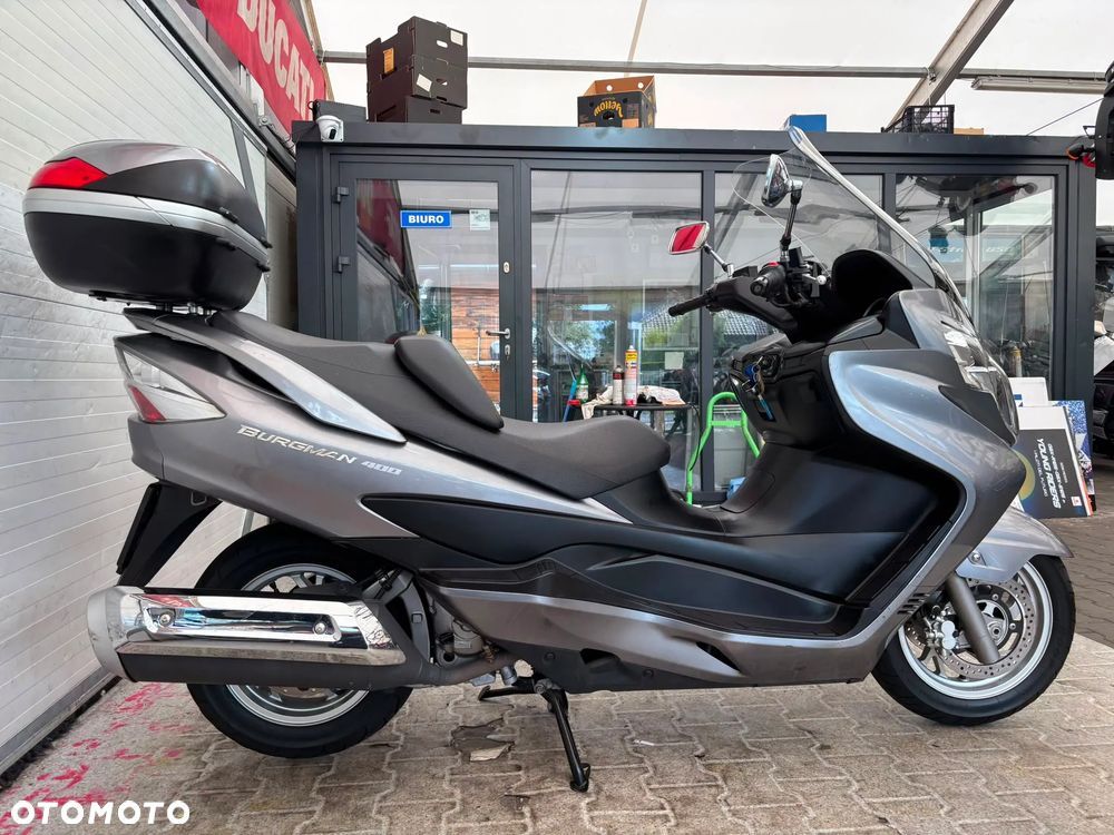 Suzuki Burgman - 15
