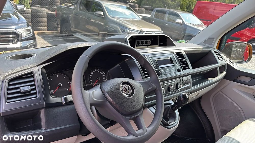 Volkswagen Transporter - 10