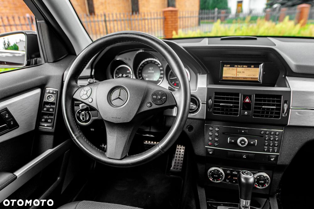 Mercedes-Benz GLK 250 CDI DPF 4Matic BlueEFFICIENCY 7G-TRONIC SPORT EDITION - 18