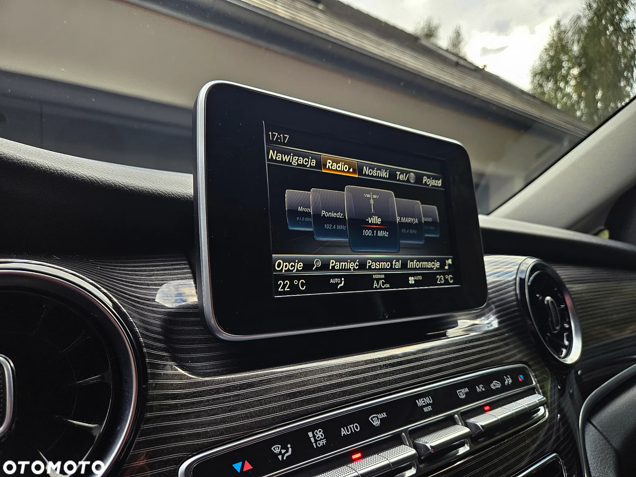 Mercedes-Benz Klasa V 250 d 4-Matic Avantgarde 9G-Tronic (d³ugi) - 35