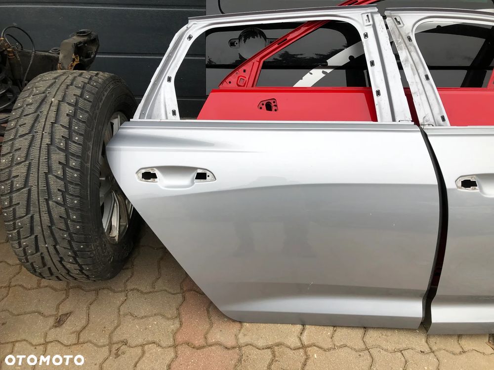 AUDI A6 C8 4K0 drzwi przednie prawe tylnie tylne - 7