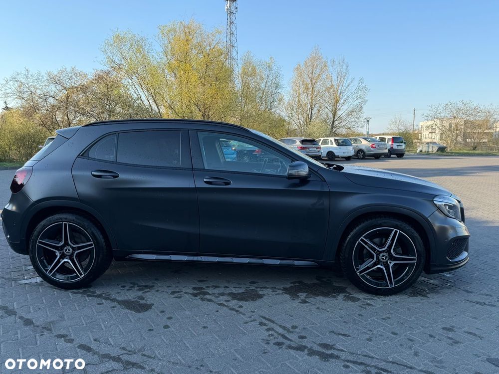 Mercedes-Benz GLA 220 CDI 4Matic 7G-DCT AMG Line - 6