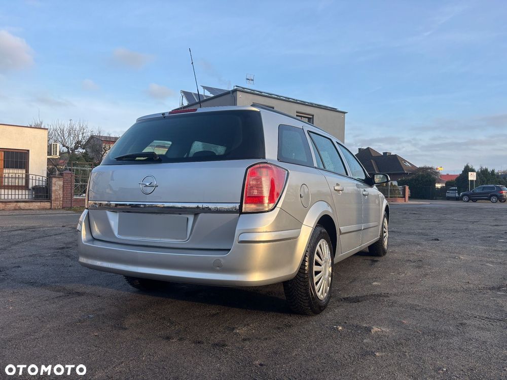 Opel Astra - 9