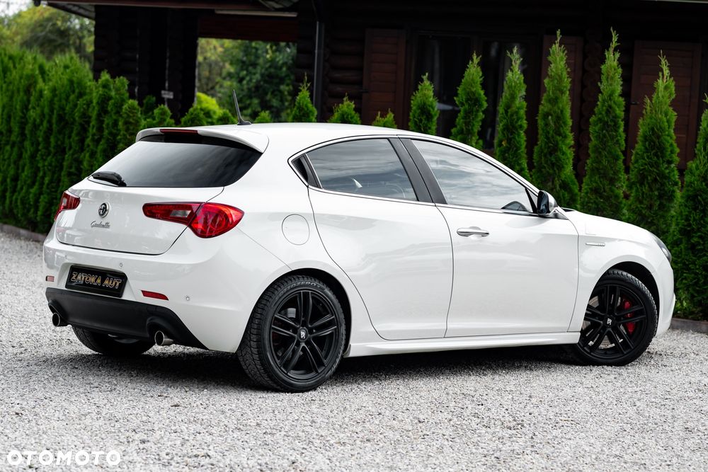 Alfa Romeo Giulietta 1.8 TBi 16V Quadrifoglio Verde - 15