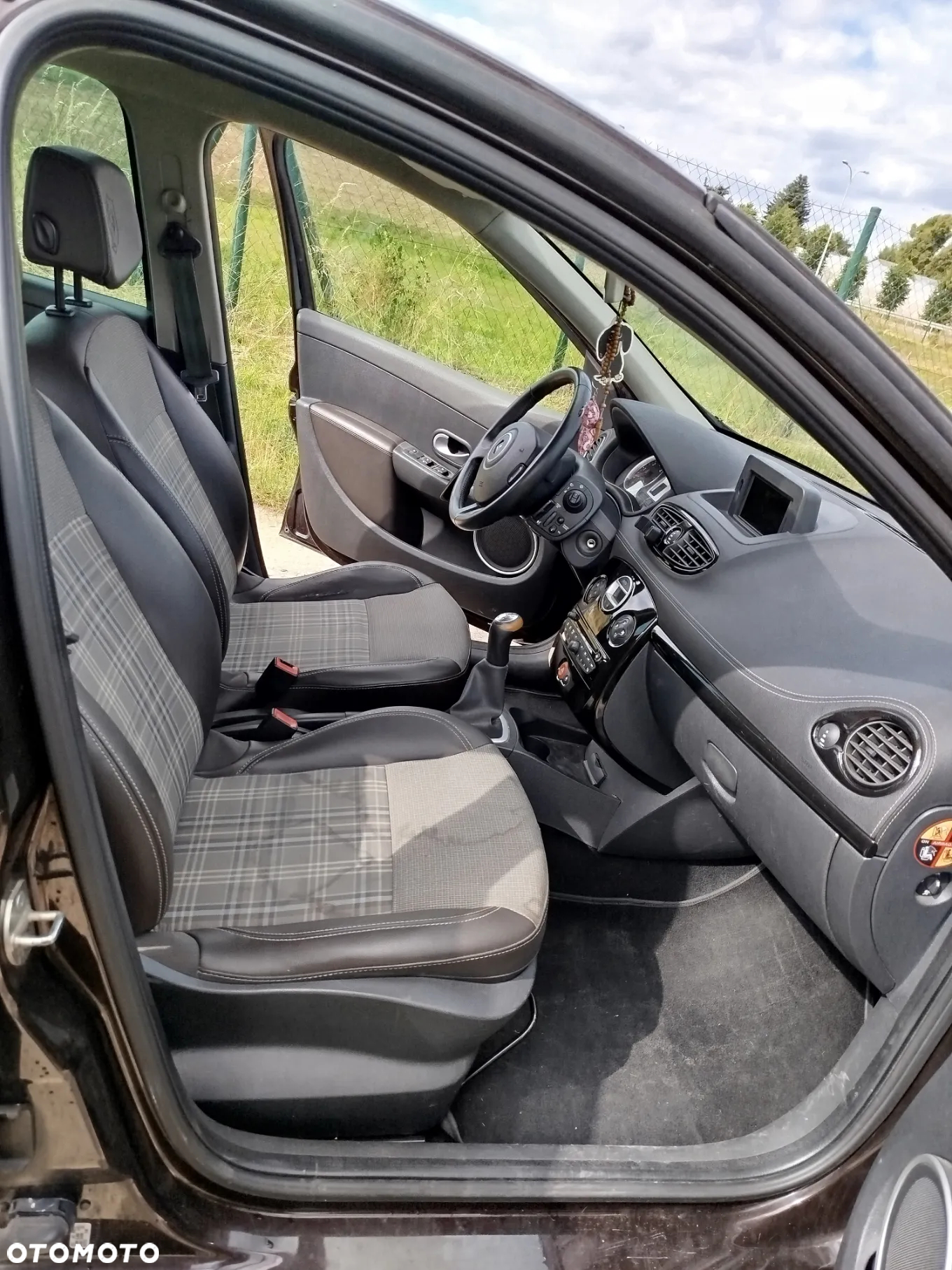 Renault Clio - 14
