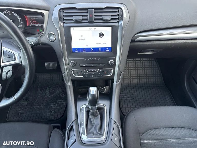 Ford Mondeo 2.0 HEV Trend - 19