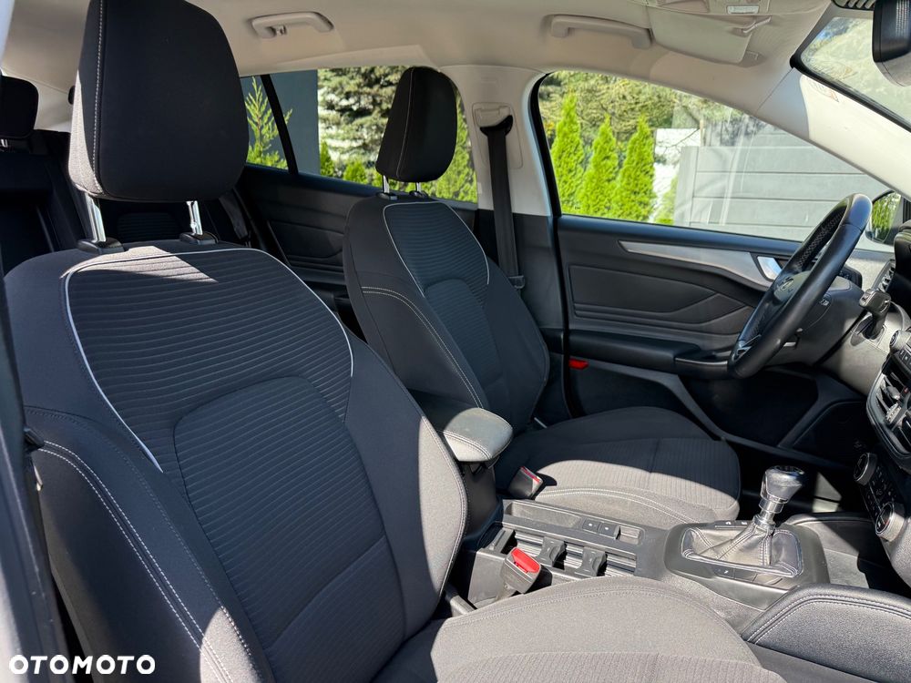 Ford Focus 1.5 EcoBlue STart-Stopp-System TITANIUM - 9
