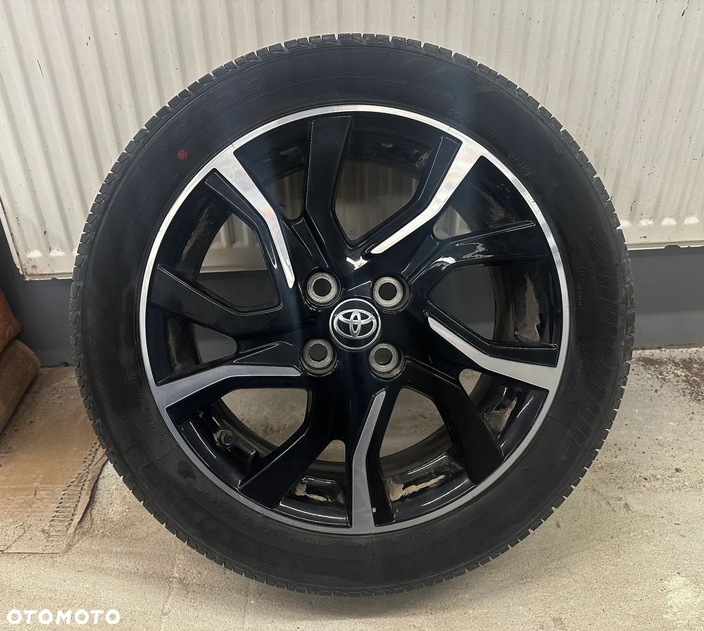 Toyota Yaris Hybrid 100 Selection - 9