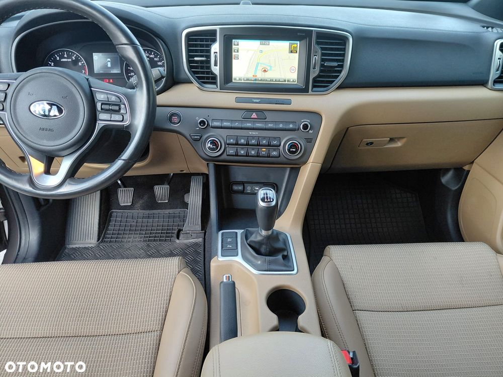 Kia Sportage 1.6 GDI Business Line 2WD - 6