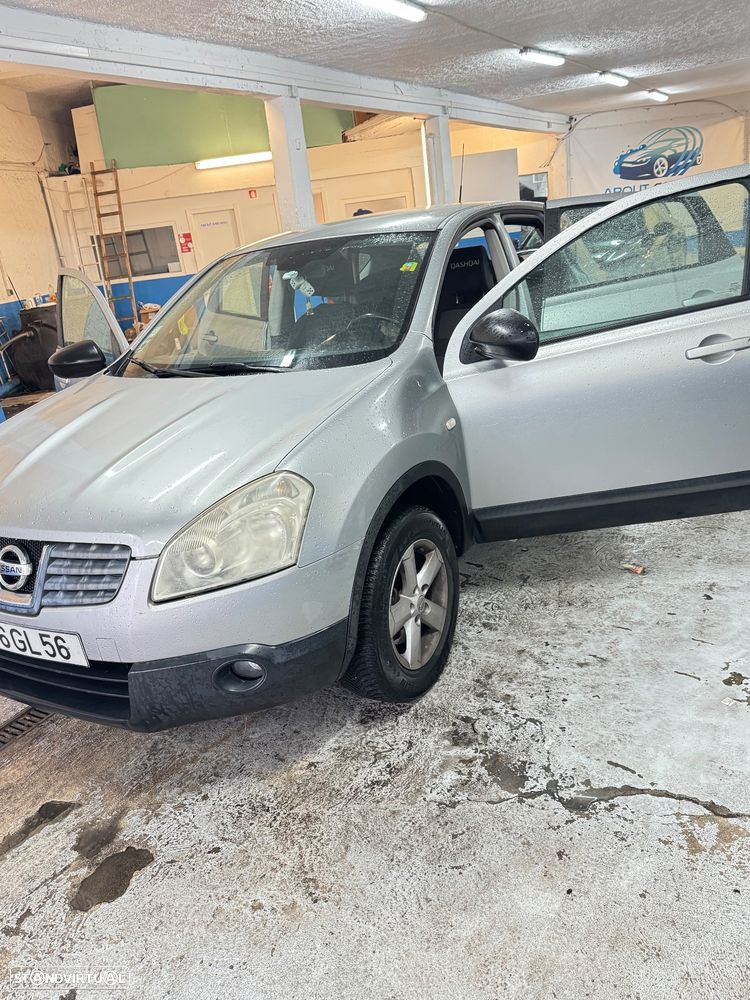 Nissan Qashqai 1.5 dCi Visia Business - 2