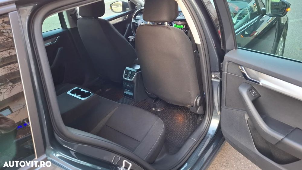 Skoda Octavia 1.6 TDI Ambition - 9