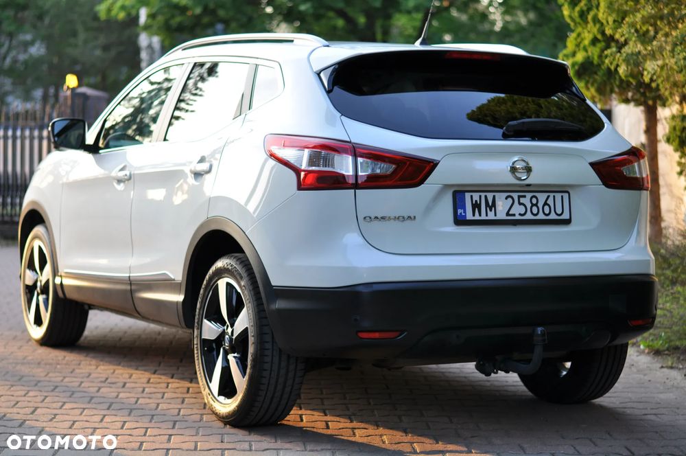 Nissan Qashqai 1.6 DIG-T N-Connecta - 2