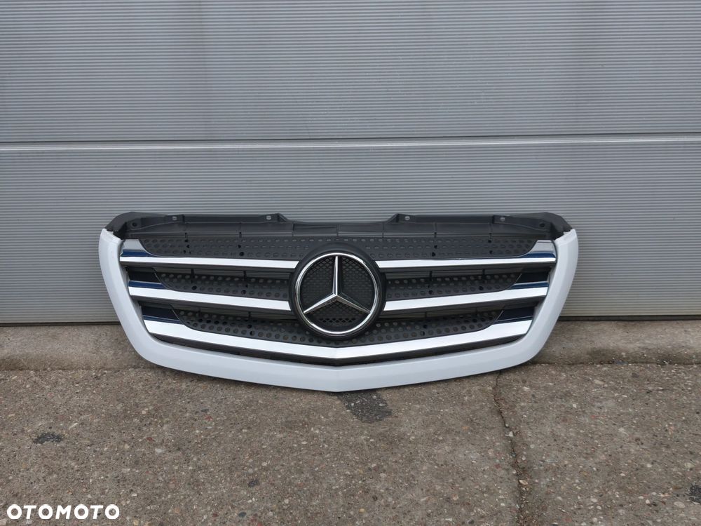 Atrapa grill CHROM Mercedes Sprinter w906 Lift 2014-2018 biała - 2