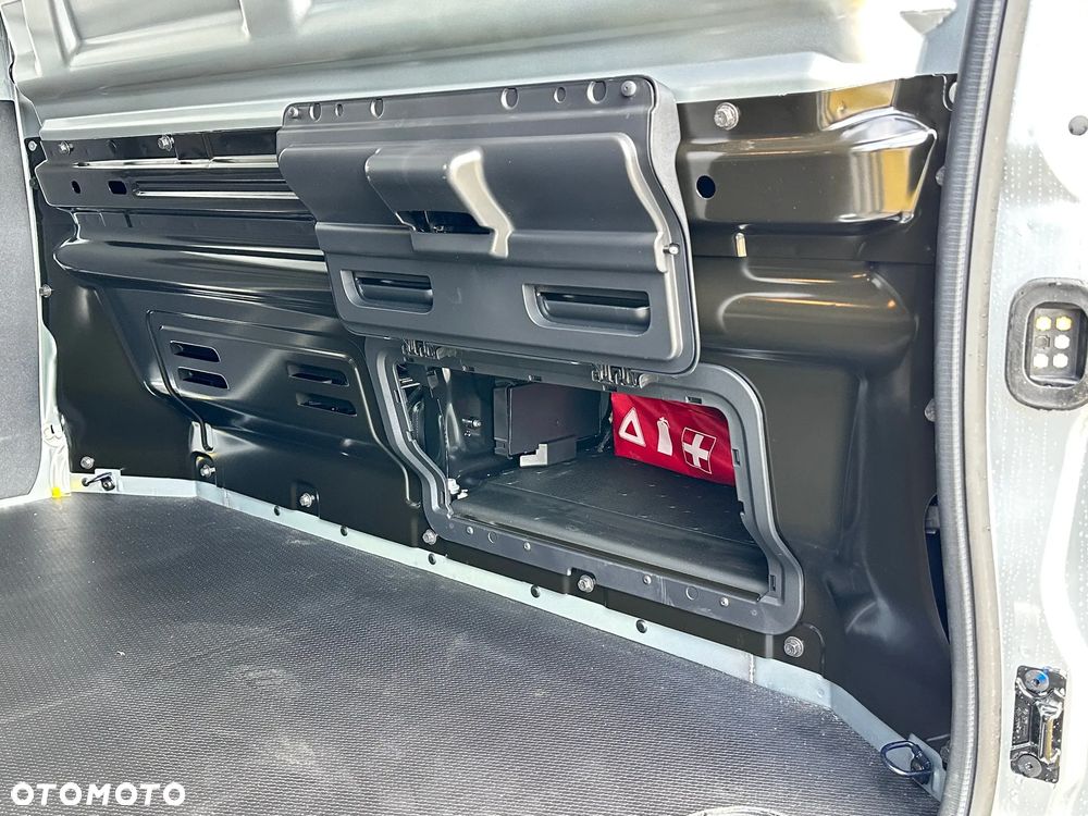 Renault Trafic - 21