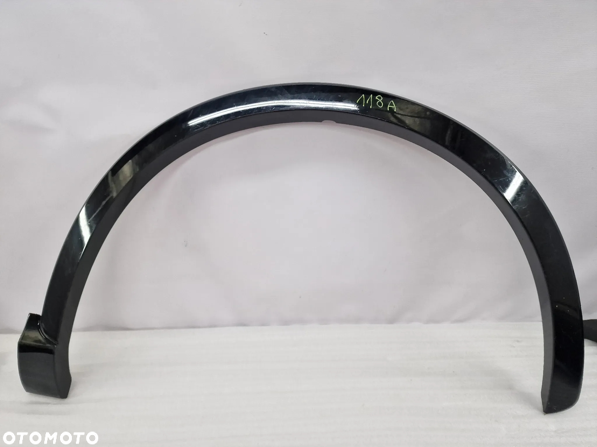 AUDI Q3 8U0 LIFT S-LINE 19 CALI 11-18 LEWA PRZEDNIA PRZÓD LISTWA NA BŁOTNIK POSZERZONA , NR 8U0853717C , NR AUKCJI NLB118 - 2