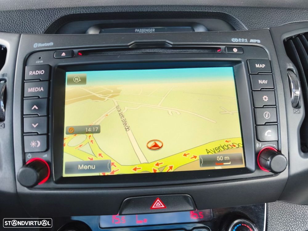 Kia Sportage 1.7 CRDi ISG LX - 23