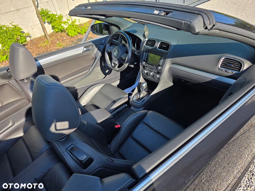 Volkswagen Golf Cabrio R DSG - 18