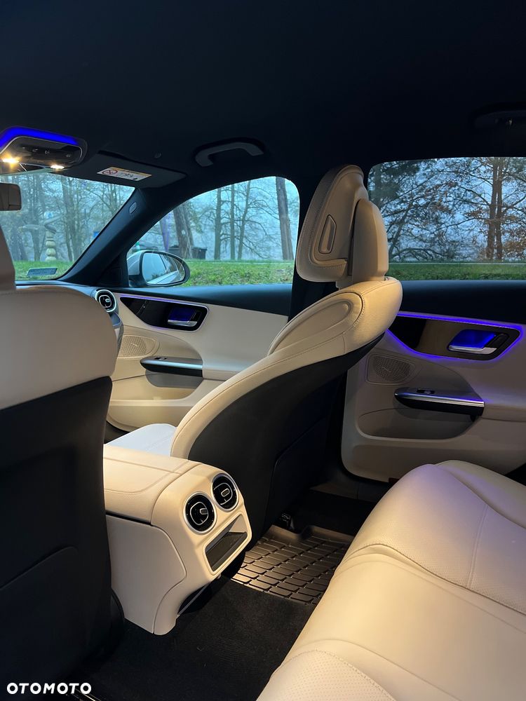 Mercedes-Benz Klasa C - 30