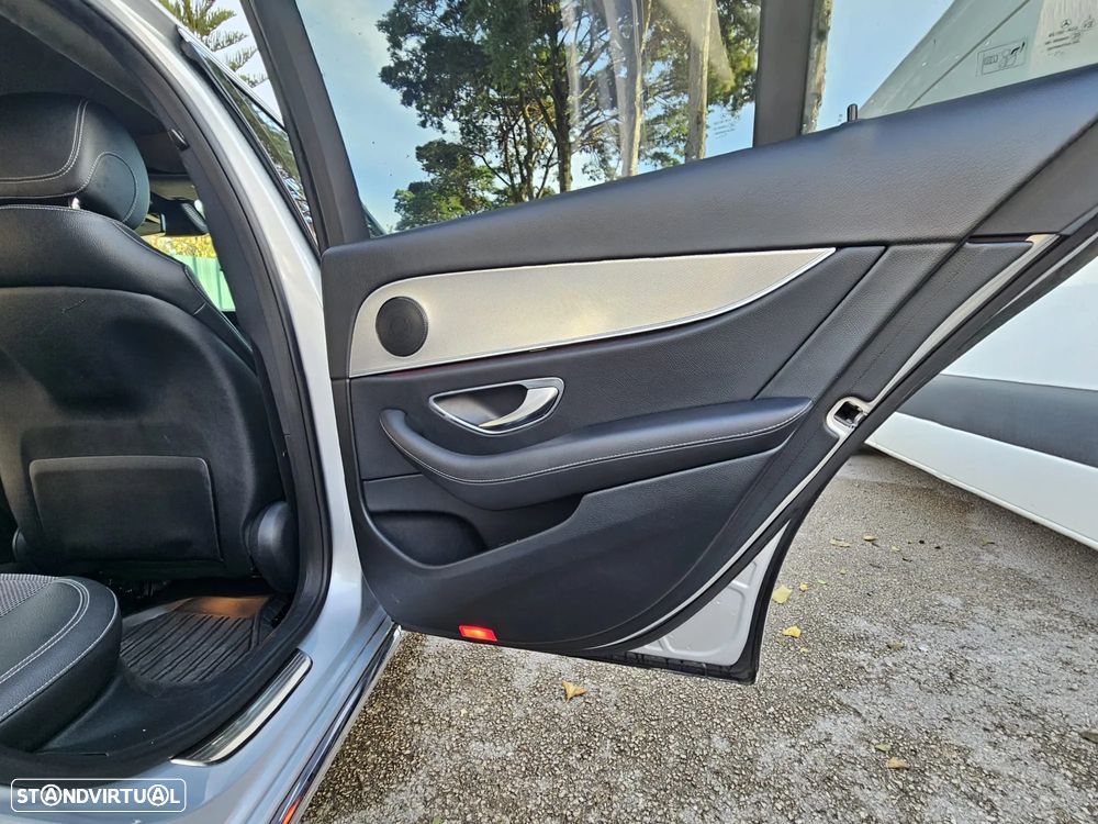 Mercedes-Benz E 220 d Avantgarde+ - 19
