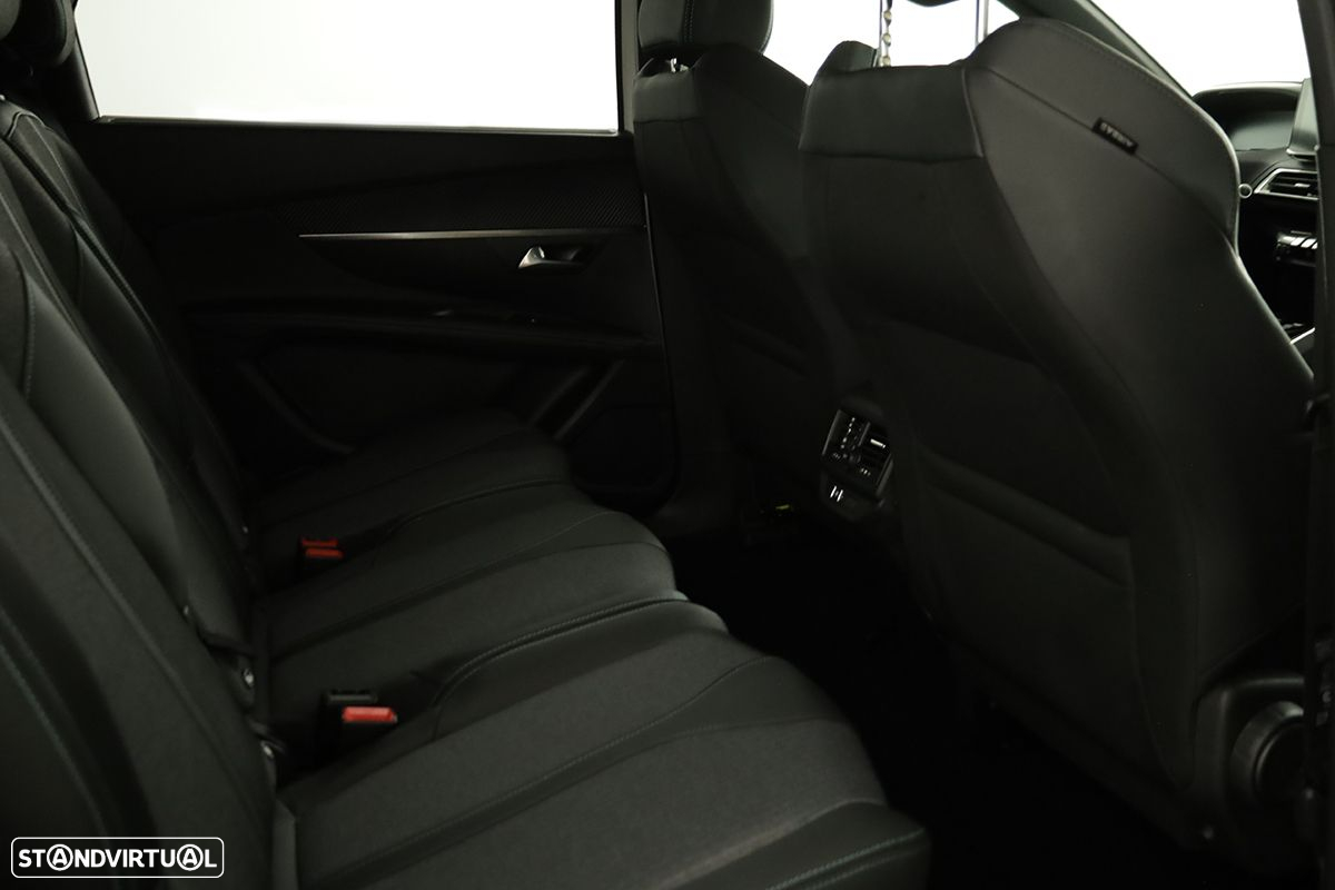 Peugeot 5008 1.2 Hybrid Allure Pack e-DCS6 - 22