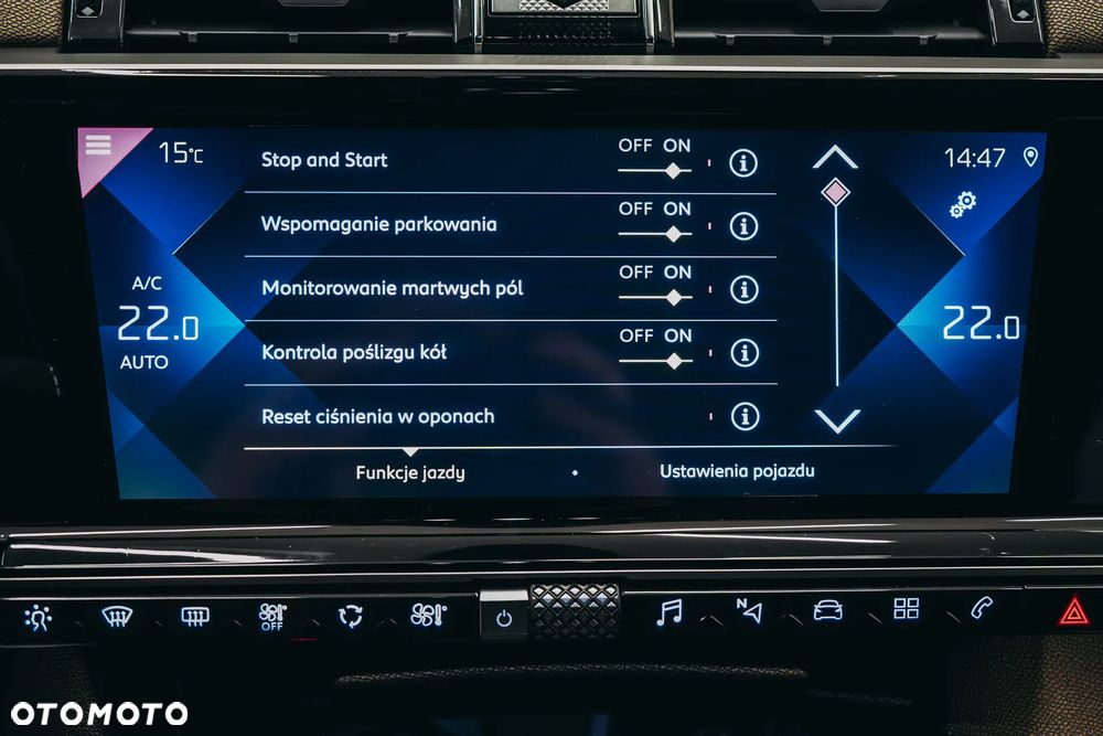 DS Automobiles DS 7 Crossback 1.5 BlueHDi Chic - 24